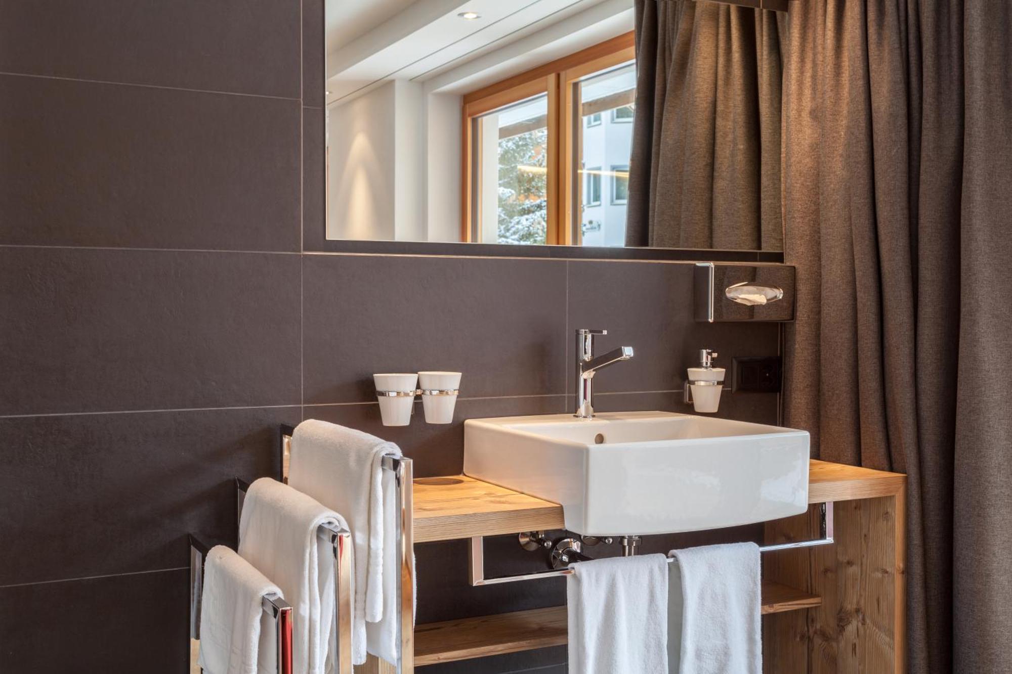 Elite Alpine Lodge - Apart & Breakfast Saas Fee Exterior foto